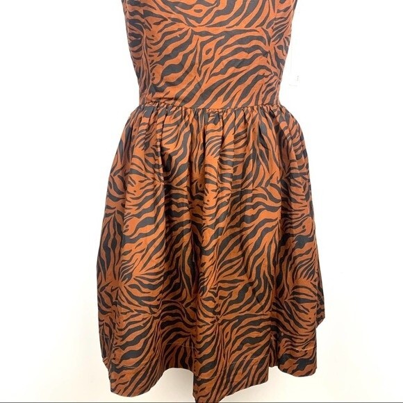Line & Dot Mini Sleeveless Dress Size XS Tiger Print Button Up Open Back NEW - Picture 8 of 12